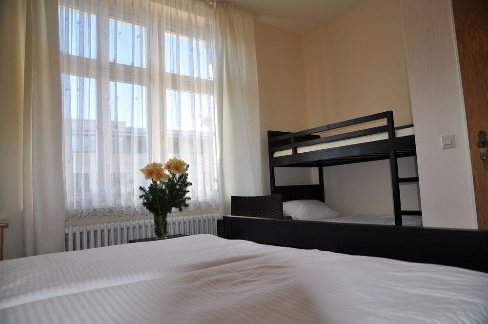 Hotel-Pension Charlottenburg Berlin Eksteriør billede