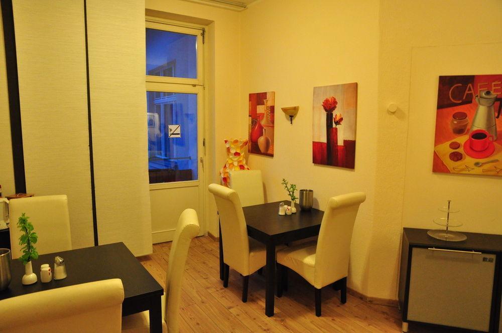 Hotel-Pension Charlottenburg Berlin Eksteriør billede