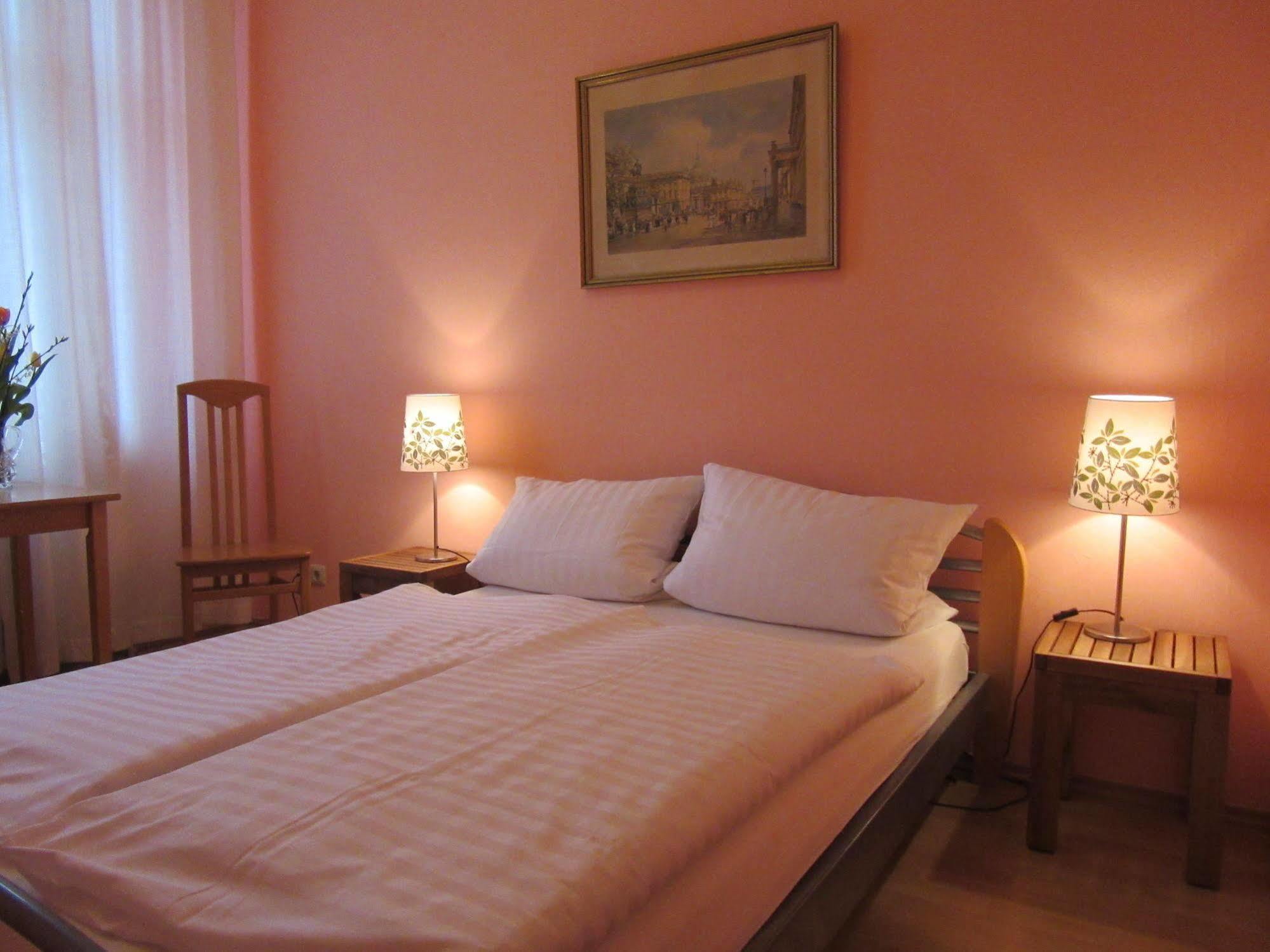 Hotel-Pension Charlottenburg Berlin Eksteriør billede