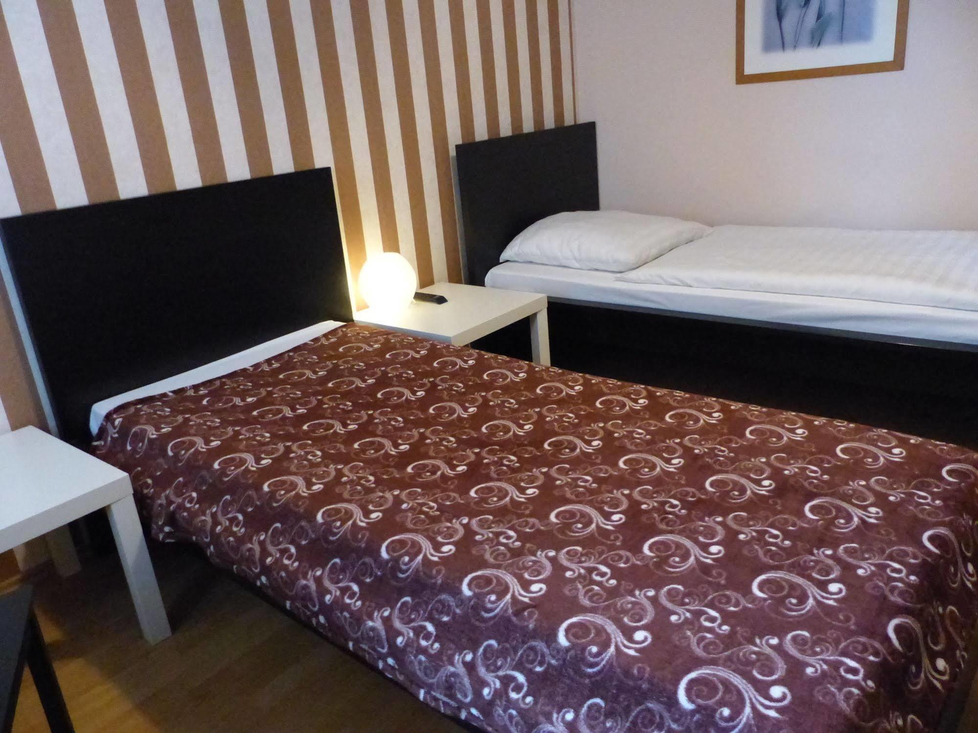 Hotel-Pension Charlottenburg Berlin Eksteriør billede