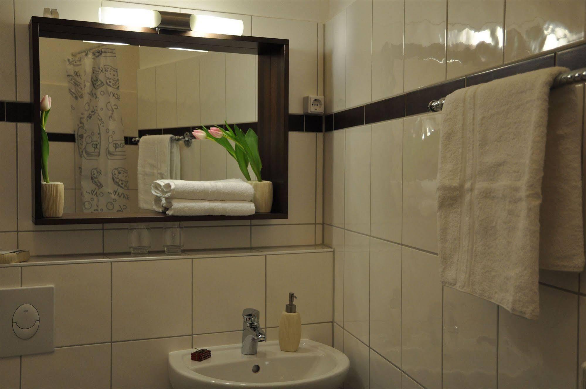 Hotel-Pension Charlottenburg Berlin Eksteriør billede